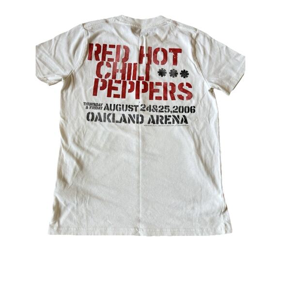 Abercrombie & Fitch Red Hot Chili Peppers Vintage-Inspired Graphic Tee Sz 13-14 - Picture 2 of 7